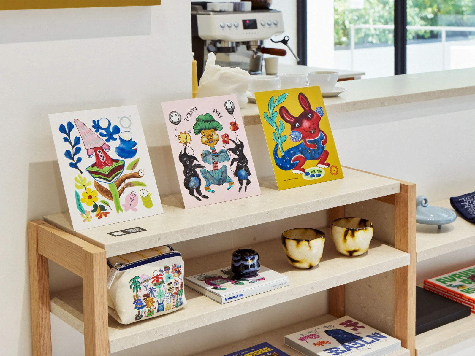 アートプリントを並べた売り場のイメージ