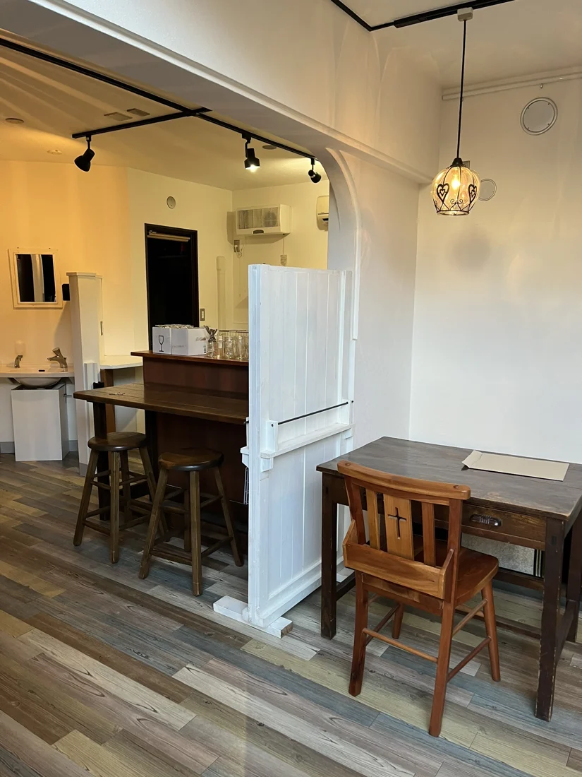 Salon de 8 caféの空間